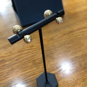 18k SOLID GOLD (not plated or filled) screw on earrings